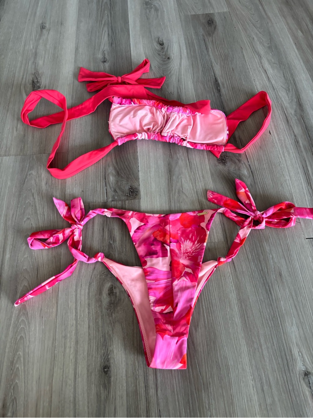 NWOT White Fix Swim M/L Pink Floral Bikini
